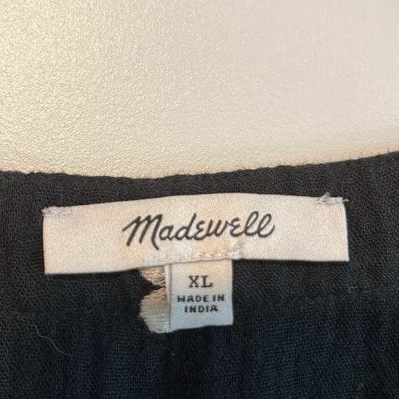 Madewell Black Garment - Picture 5 of 5